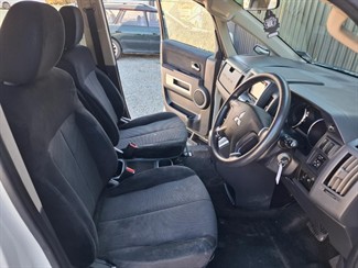 2008 Mitsubishi Delica - Thumbnail