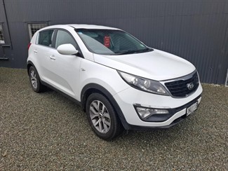 2016 Kia Sportage - Thumbnail