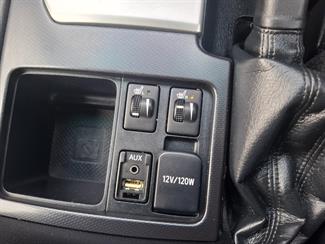 2010 Toyota Landcruiser Prado - Thumbnail