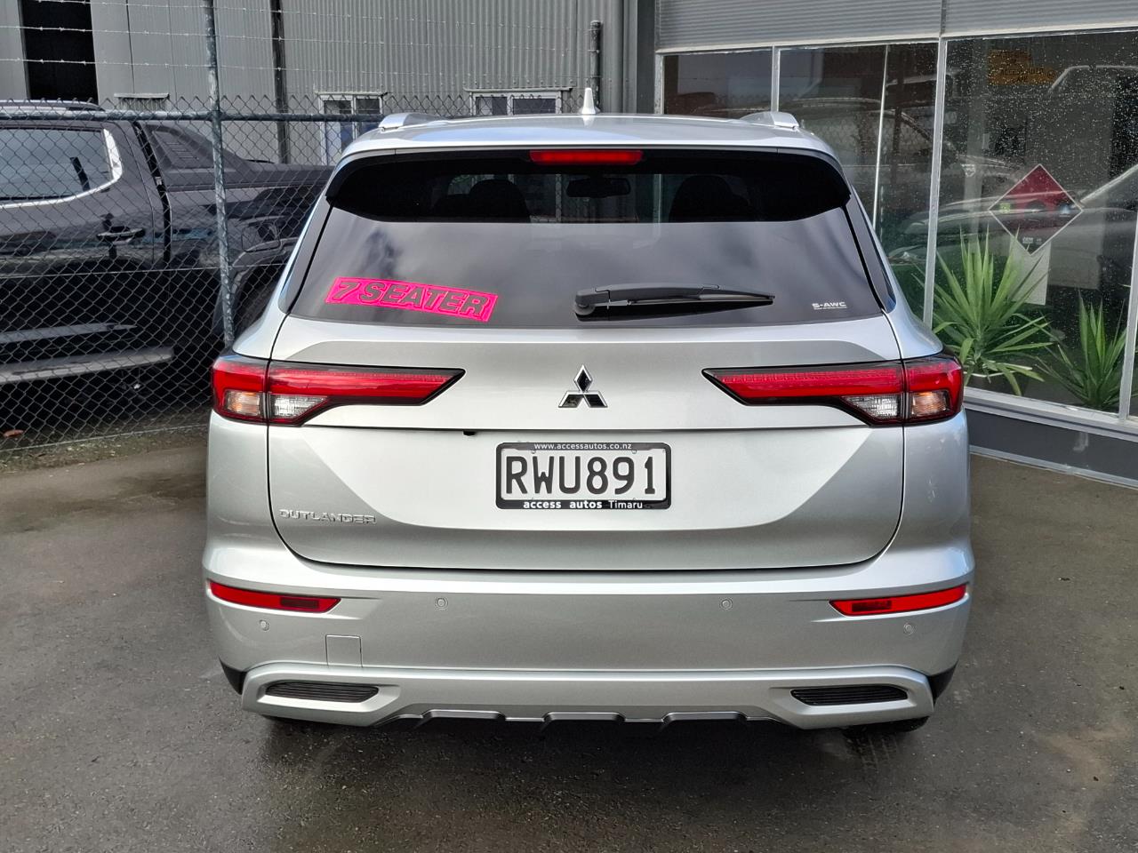 2025 Mitsubishi Outlander