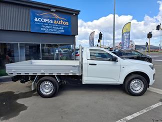 2024 Isuzu D-Max - Thumbnail