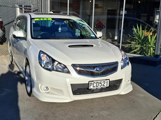 2011 Subaru Legacy - Thumbnail