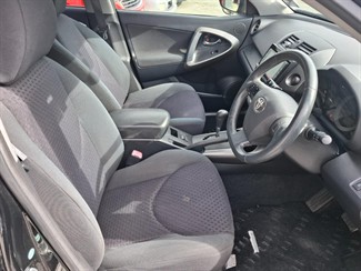 2010 Toyota Vanguard - Thumbnail