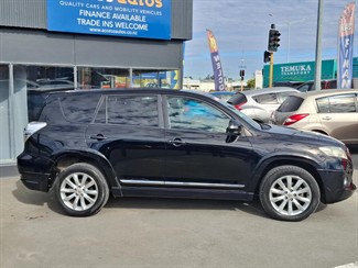 2010 Toyota Vanguard - Thumbnail