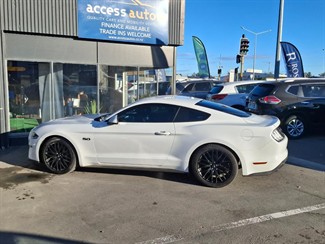 2018 Ford Mustang - Thumbnail