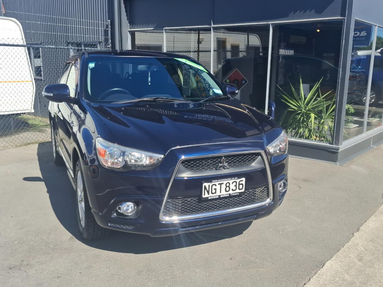 2012 Mitsubishi RVR