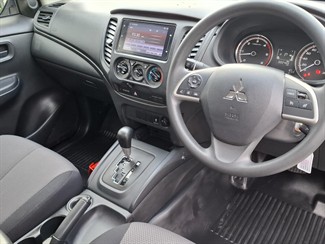 2023 Mitsubishi Triton - Thumbnail