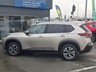 2023 Nissan X-Trail - Thumbnail