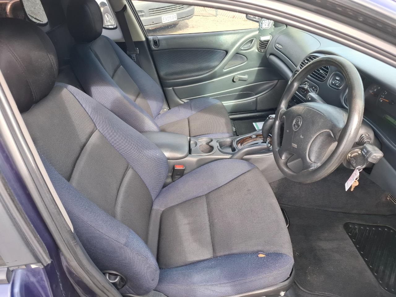 2001 Holden Commodore