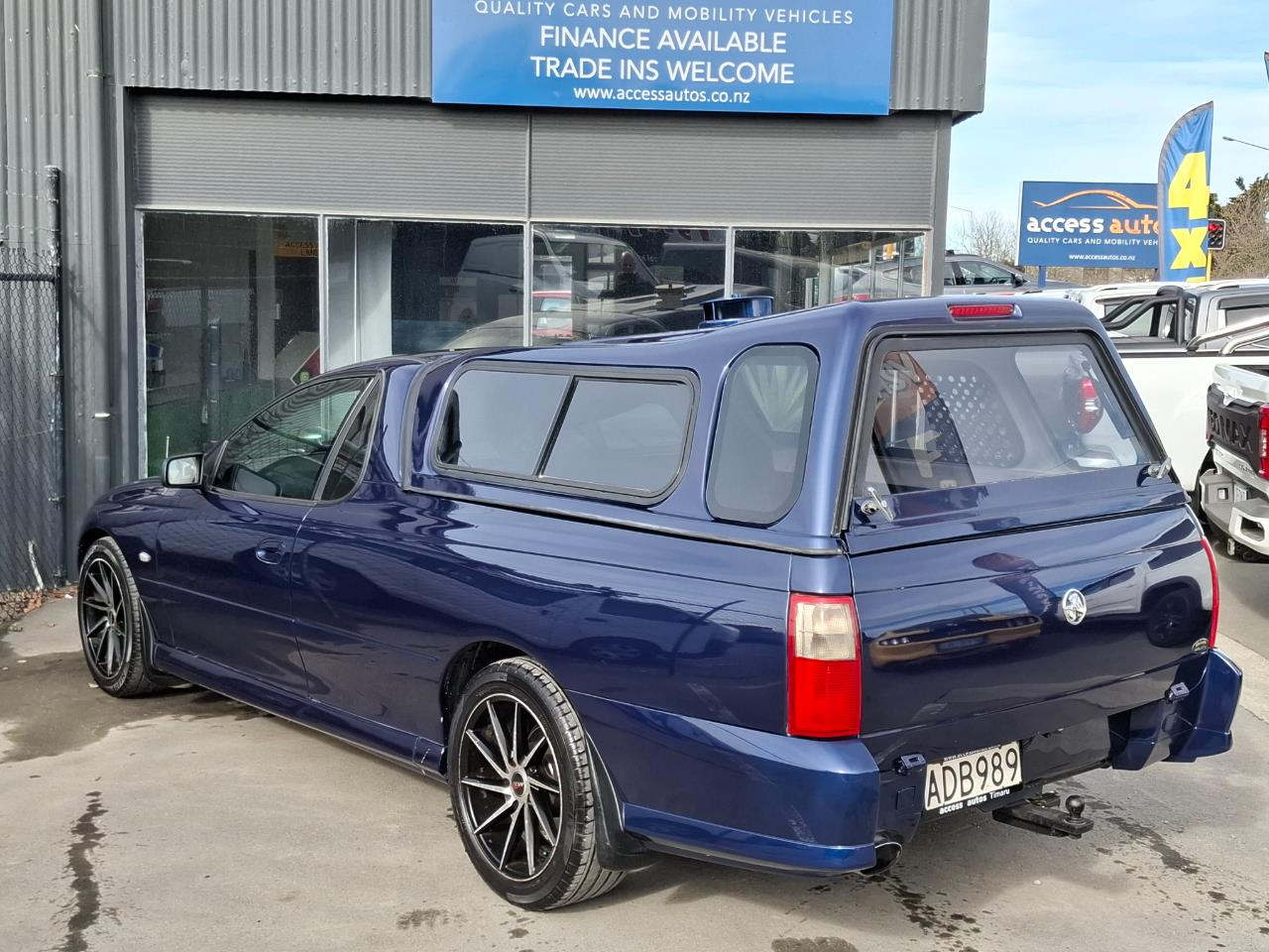 2001 Holden Commodore