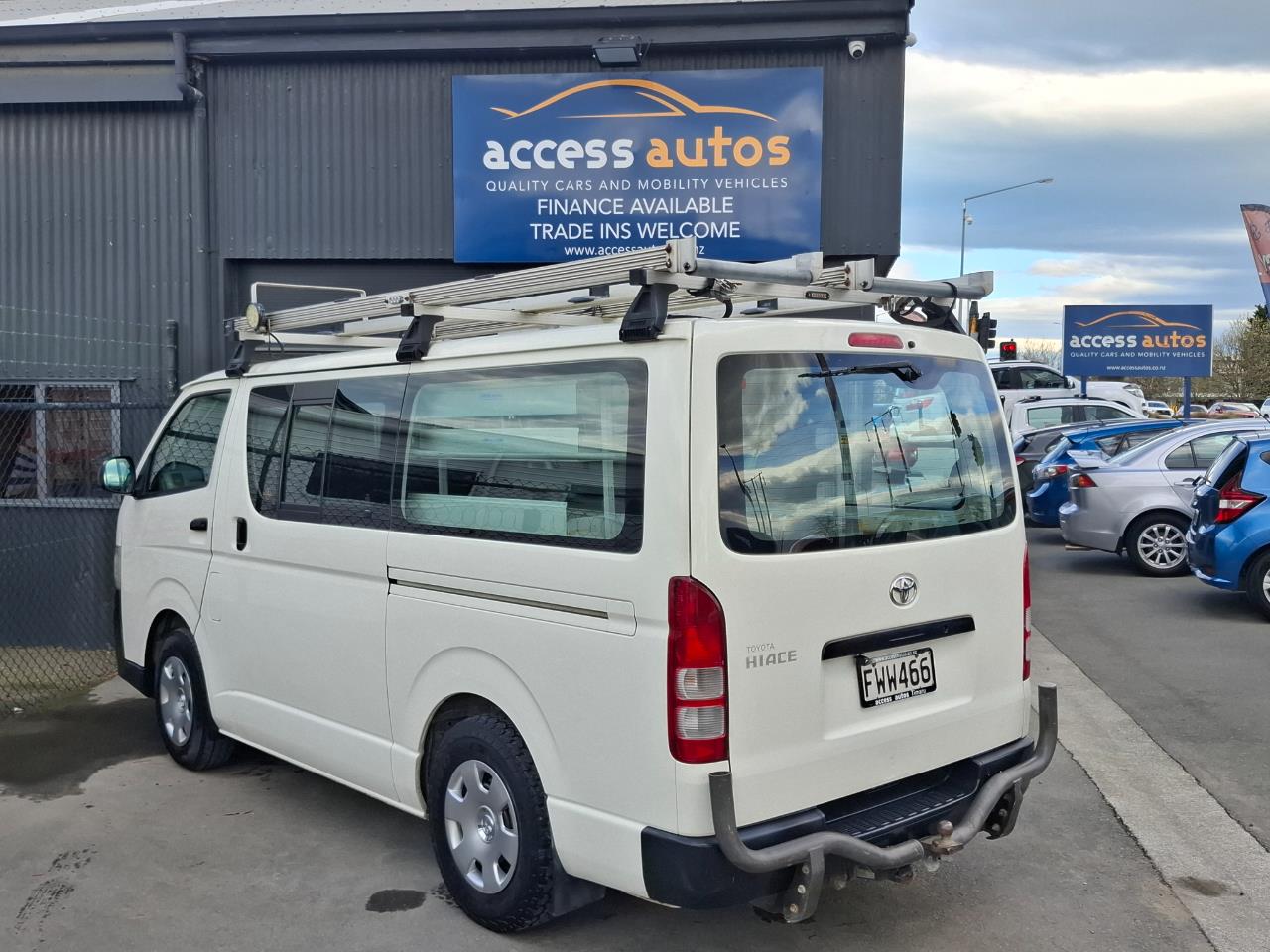 2011 Toyota Hiace