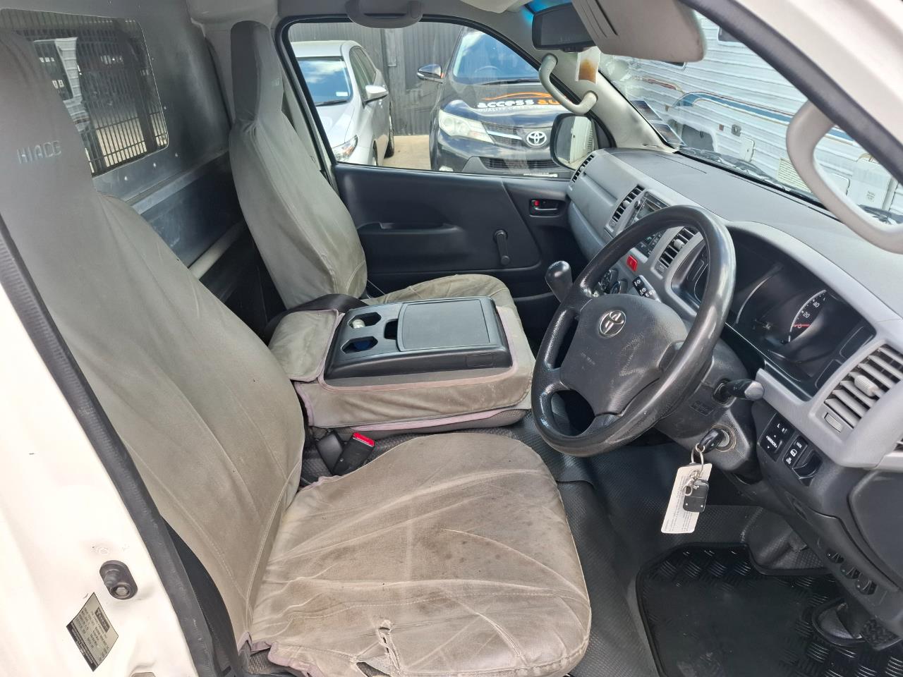 2011 Toyota Hiace