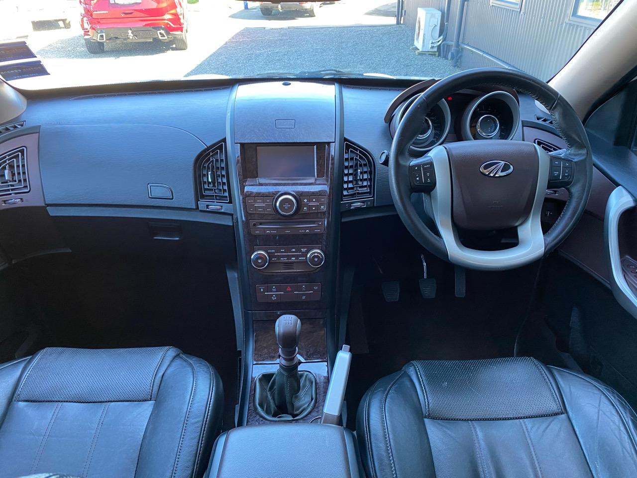 2015 Mahindra Xuv