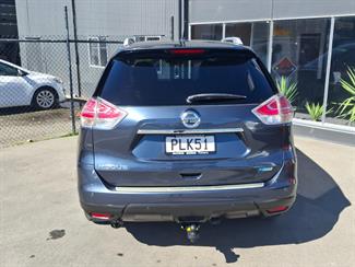 2015 Nissan X-Trail - Thumbnail