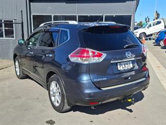 2015 Nissan X-Trail - Thumbnail