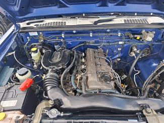 2002 Nissan Navara - Thumbnail