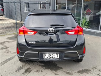 2013 Toyota Auris - Thumbnail