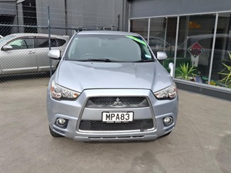 2010 Mitsubishi RVR - Thumbnail