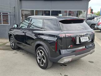 2025 Jaecoo J7 - Thumbnail