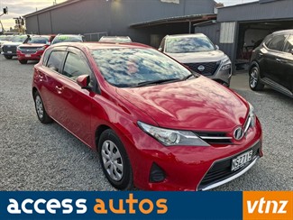2012 Toyota Auris - Thumbnail