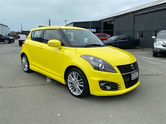 2013 Suzuki Swift - Thumbnail