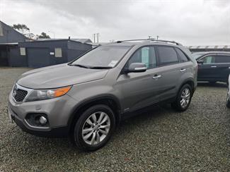 2010 Kia Sorento R - Thumbnail