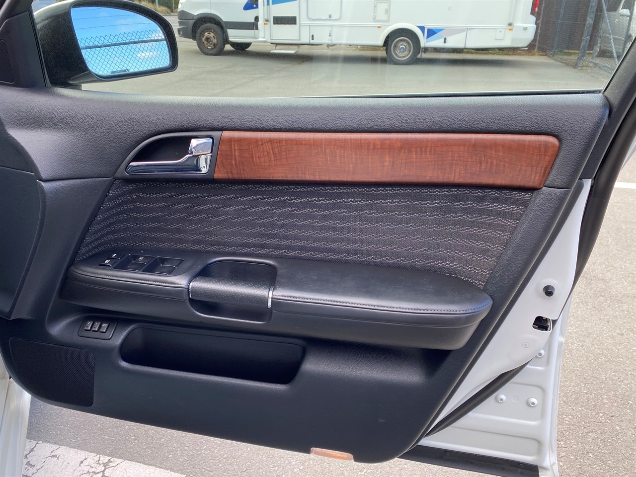 2005 Nissan Fuga