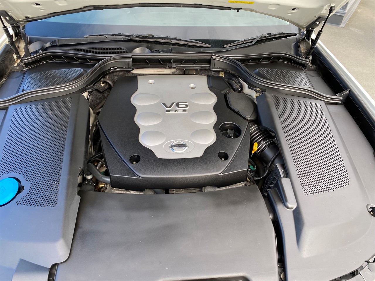 2005 Nissan Fuga