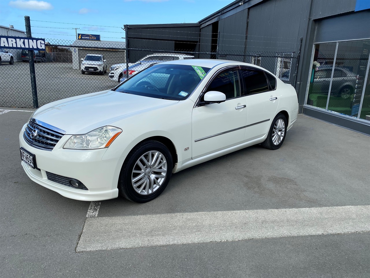 2005 Nissan Fuga