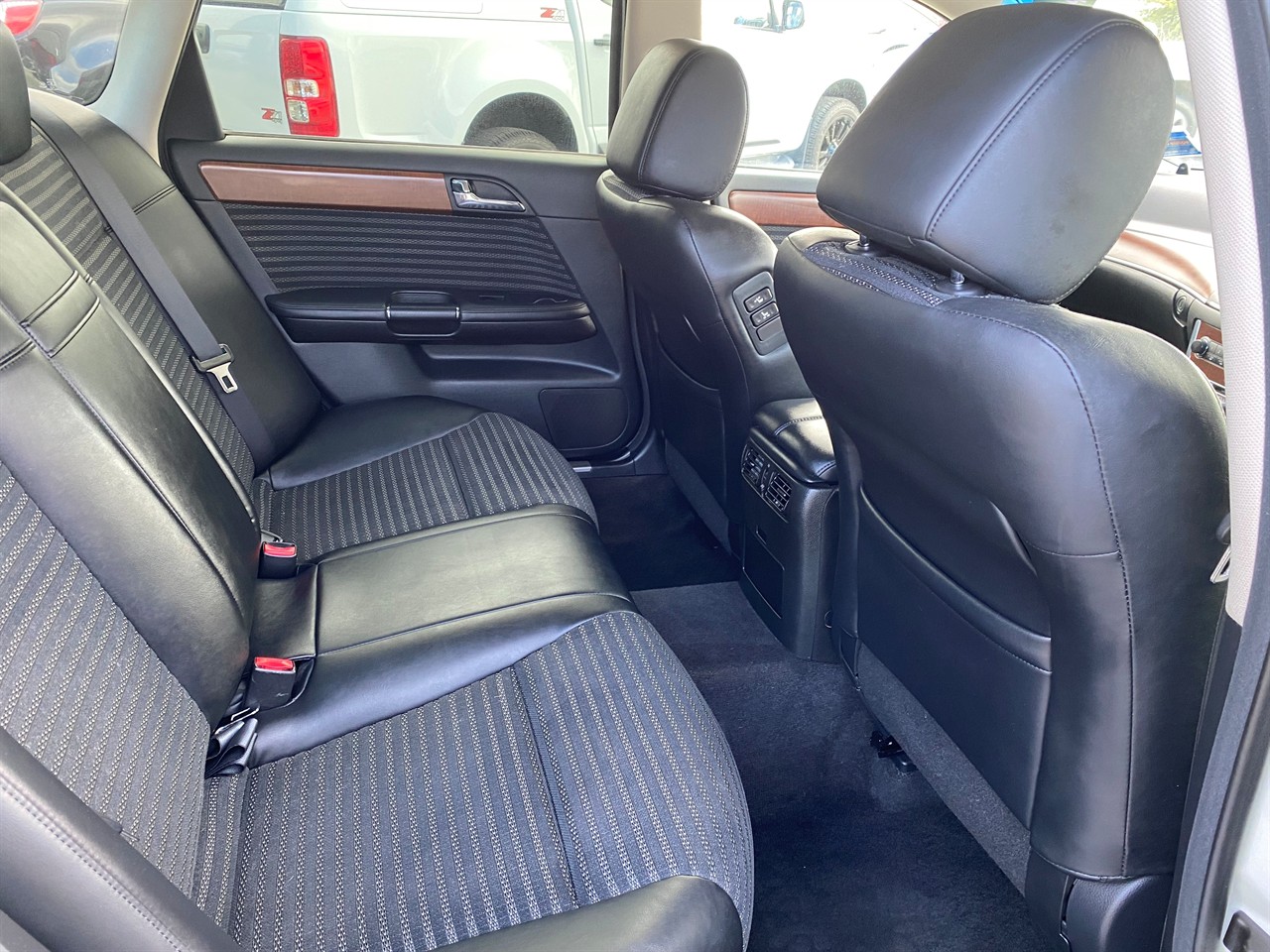 2005 Nissan Fuga