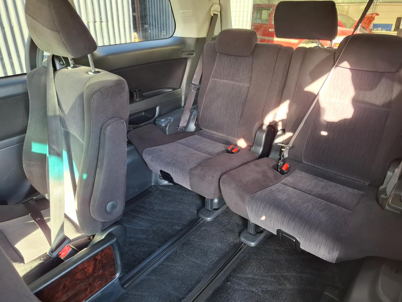 2012 Toyota Vellfire