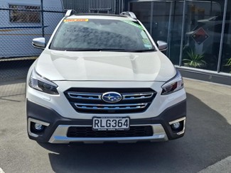 2024 Subaru Outback - Thumbnail