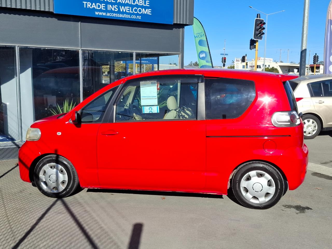 2005 Toyota Porte