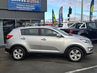 2011 Kia Sportage - Thumbnail