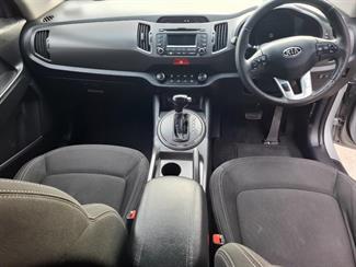 2011 Kia Sportage - Thumbnail