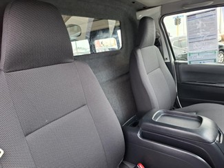 2015 Toyota Hiace - Thumbnail