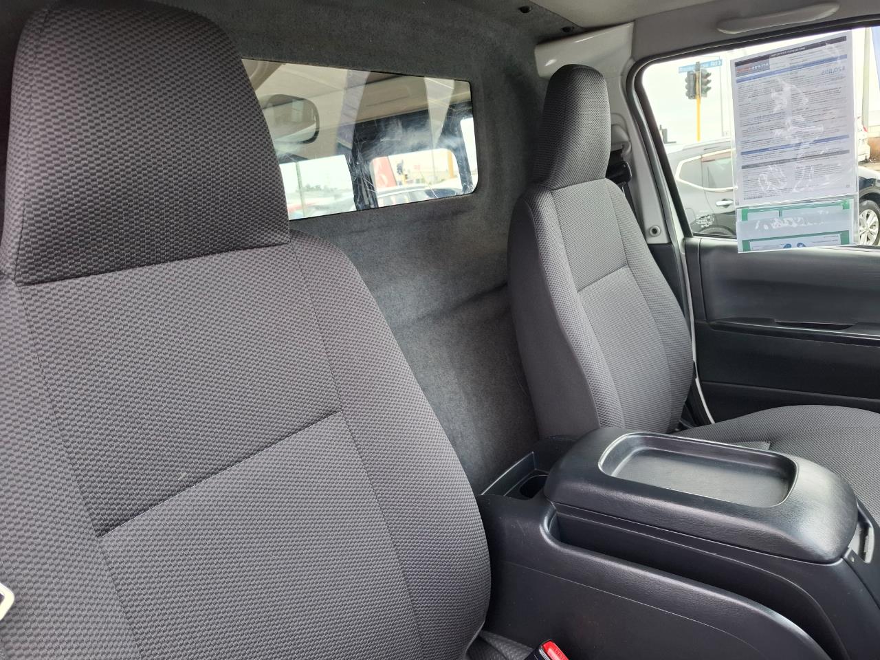 2015 Toyota Hiace