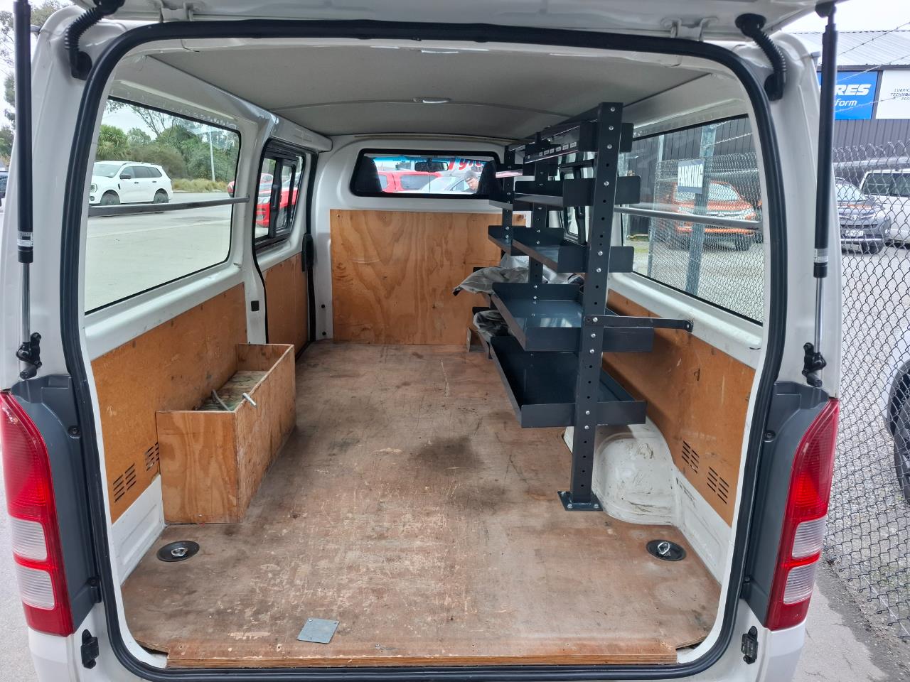 2015 Toyota Hiace