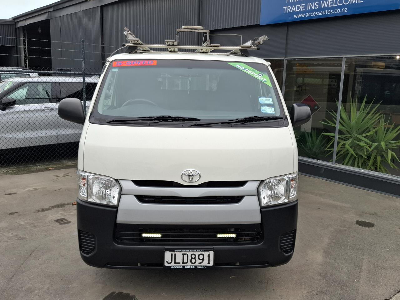2015 Toyota Hiace