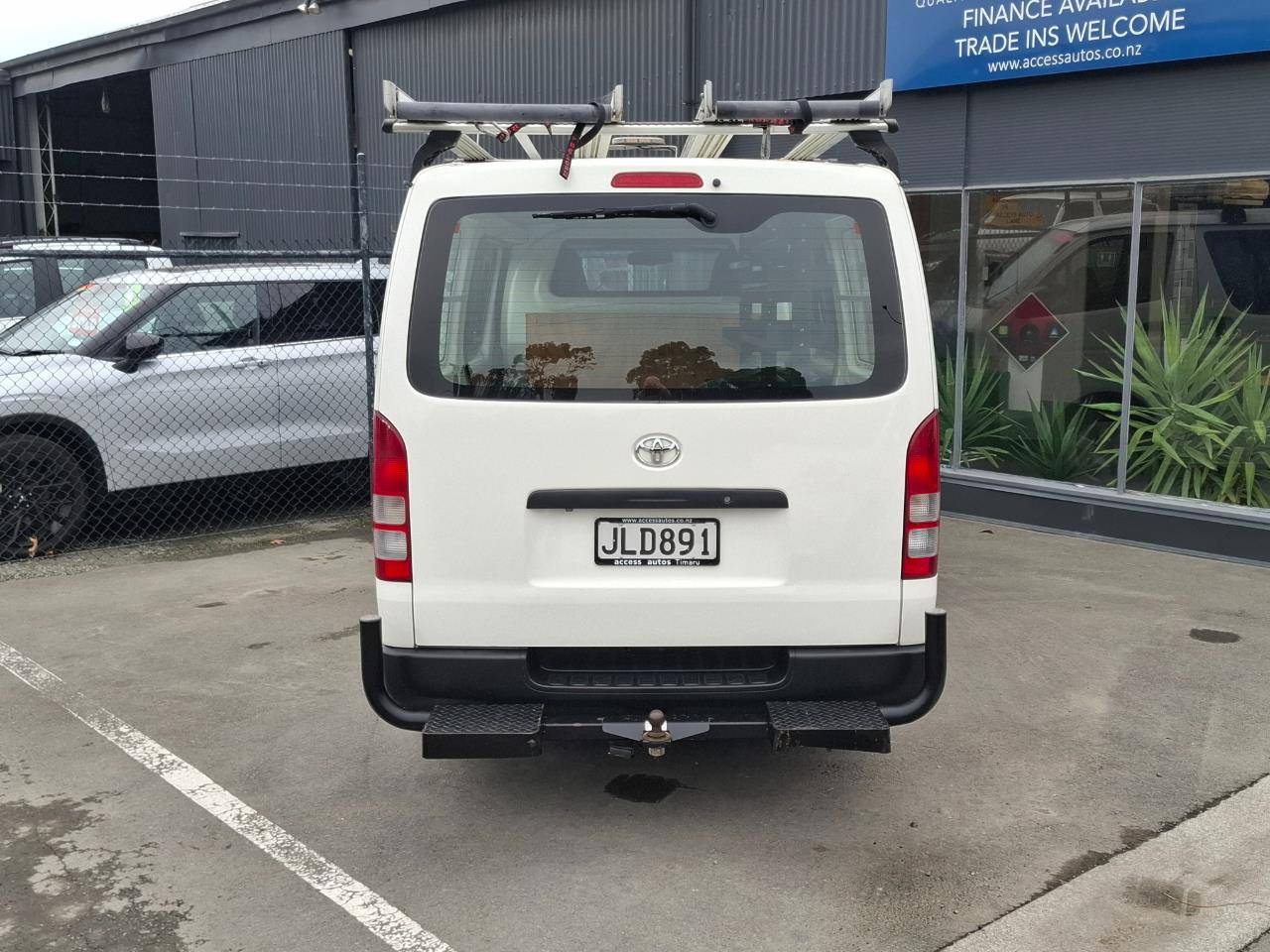 2015 Toyota Hiace
