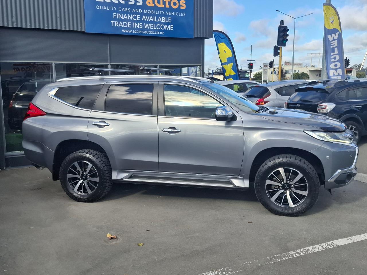 2016 Mitsubishi Pajero Sport