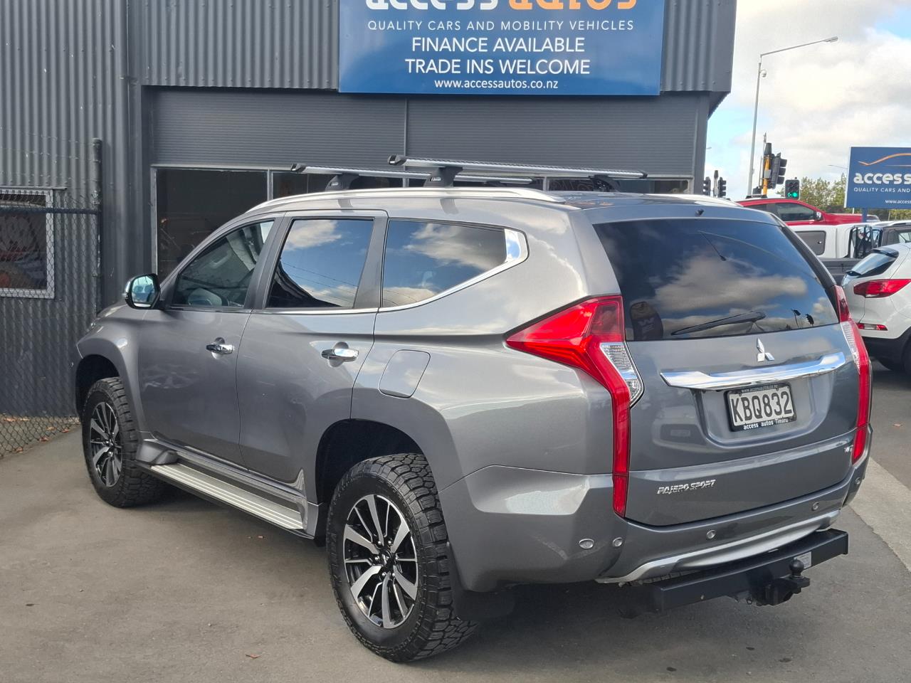 2016 Mitsubishi Pajero Sport