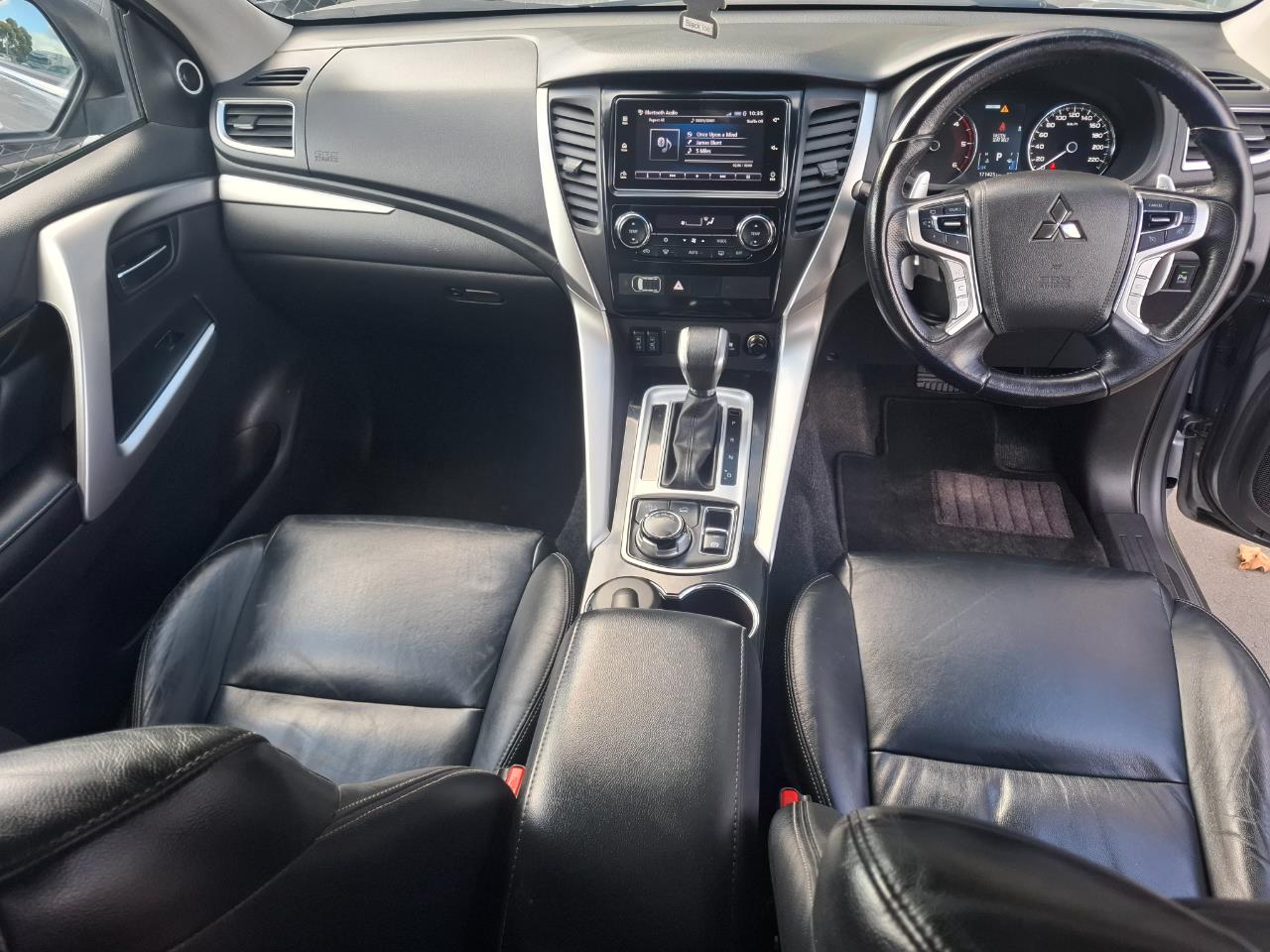 2016 Mitsubishi Pajero Sport