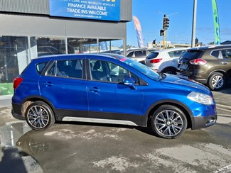 2015 Suzuki SX4 - Thumbnail