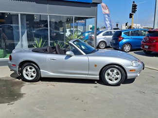 1998 Mazda Roadster - Thumbnail