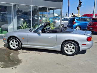 1998 Mazda Roadster - Thumbnail