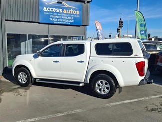 2017 Nissan Navara - Thumbnail