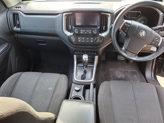 2016 Holden Colorado - Thumbnail