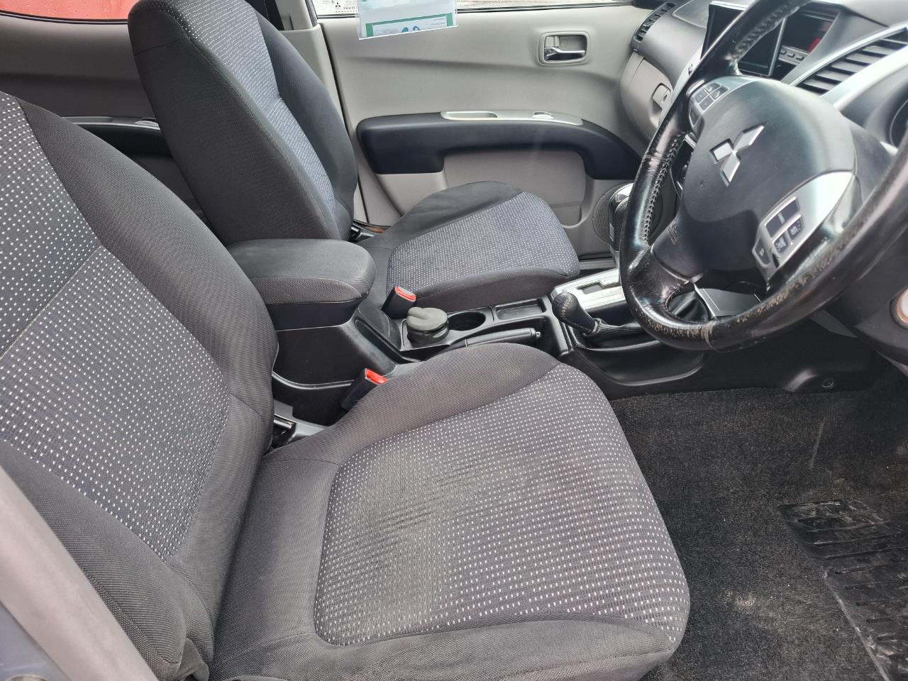 2012 Mitsubishi Triton