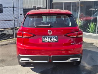 2025 MG ZS - Thumbnail